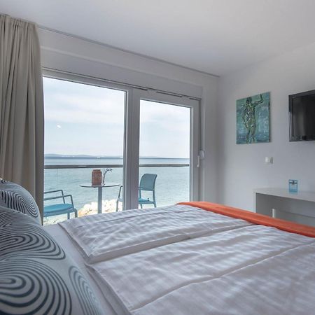 Beachfront Apartments Zanic 珀德垂那 外观 照片