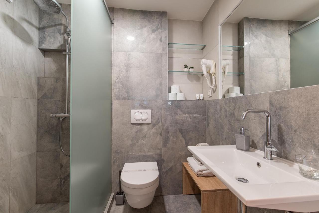 Beachfront Apartments Zanic 珀德垂那 外观 照片