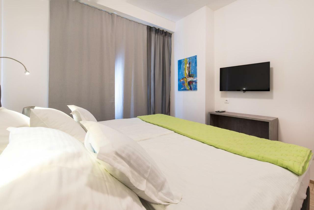 Beachfront Apartments Zanic 珀德垂那 外观 照片